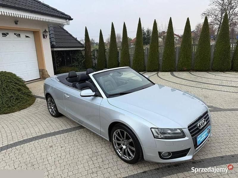 Srebrny Używany 2012 Audi A5 Cabriolet Kabriolet | 37 900 zł - Obraz 1/4