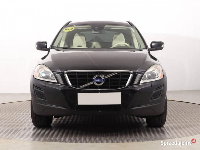 Czarny Używany 2013 Volvo XC60 SUV | 48 499 zł (Super Cena) - Obraz 1/4