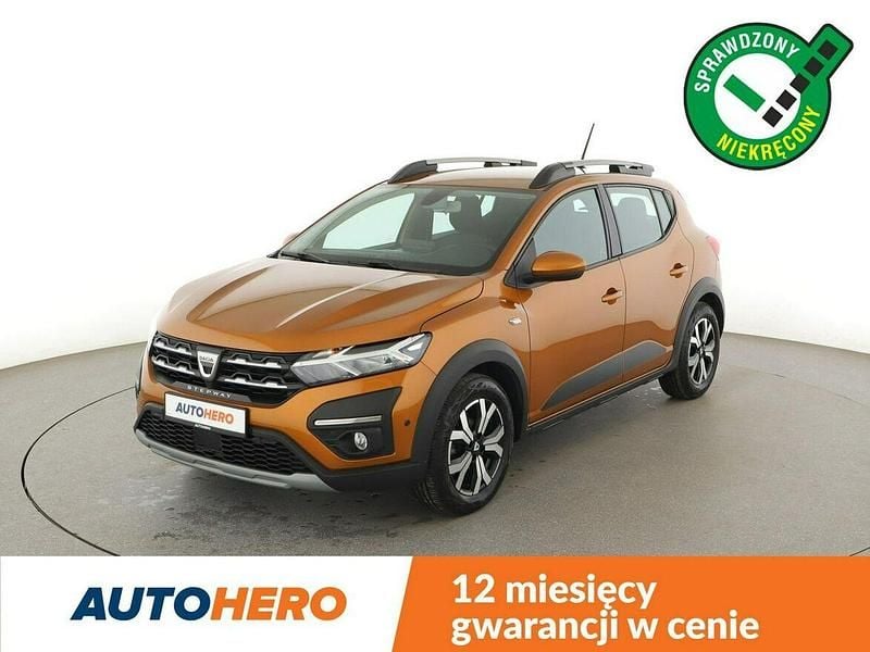 Inny kolor Używany 2022 Dacia Sandero Hatchback | 55 300 zł (Uczciwa cena) - Obraz 1/3