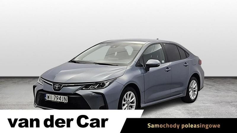 Używany Toyota Corolla Active 132 KM (97 kW) 2019 Niebieski Sedan/Limuzyna