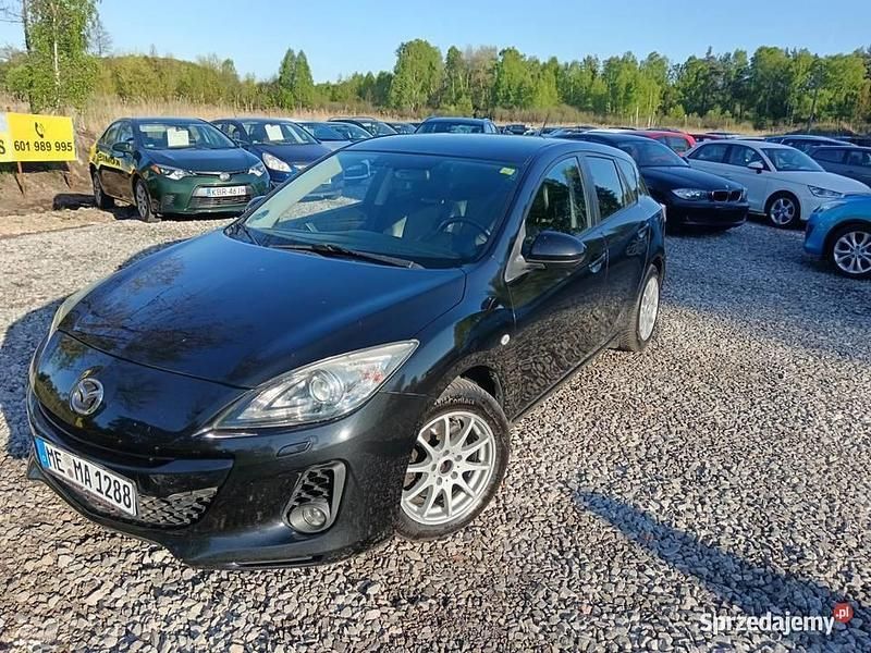 Używany Mazda 3 2013 Czarny Hatchback
