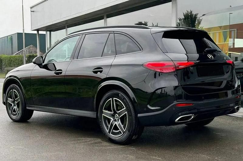 Nowe Mercedes GLC200 Advanced 197 KM (144 kW) 2025 Czarny (metalik) SUV