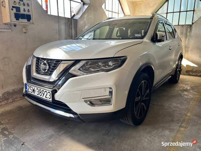 Biały Używany 2020 Nissan X-Trail SUV | 88 900 zł (Uczciwa cena) - Obraz 1/4