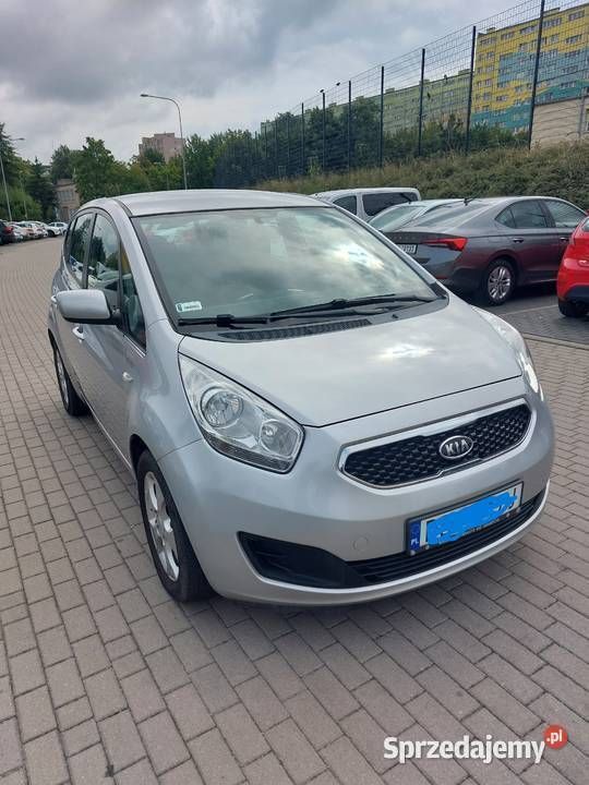 Używany Kia Venga 2012 Srebrny Hatchback