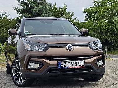 Brązowy Używany 2018 Ssangyong Tivoli Hatchback | 49 999 zł - Obraz 1/4