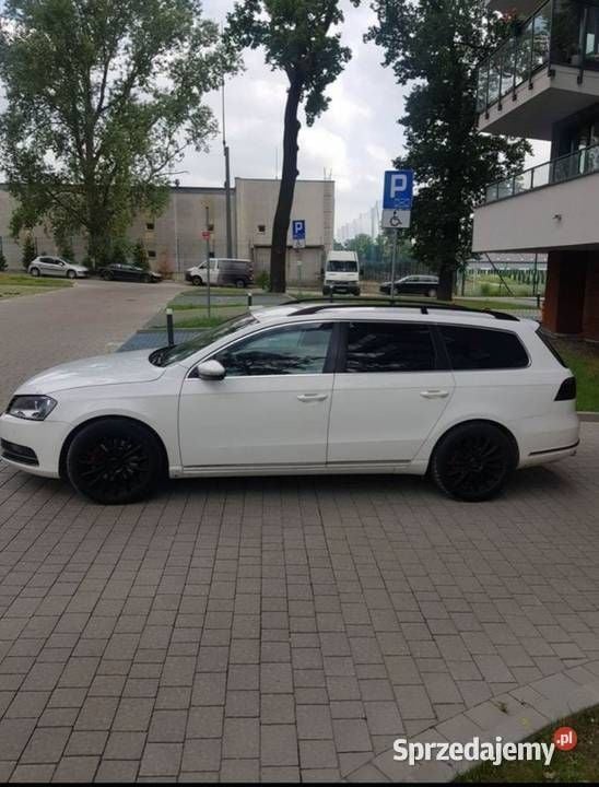 Biały Używany 2013 VW Passat Kombi | 26 000 zł (Super Cena) - Obraz 1/4