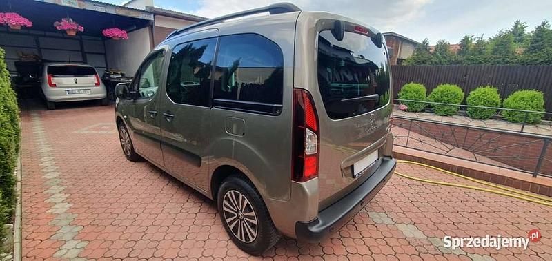 Używany 2015 Peugeot TePee | 34 900 zł - Obraz 1/4