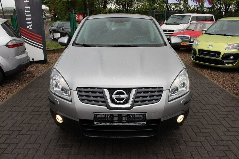 Używany Nissan Qashqai 106 KM (77 kW) 2007 Złoty (metalik) SUV