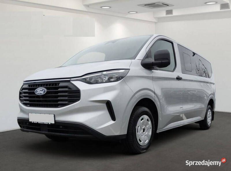 Srebrny Nowe 2025 Ford Transit Custom Trend Sedan/Limuzyna | 195 570 zł (Drogi) - Obraz 1/4