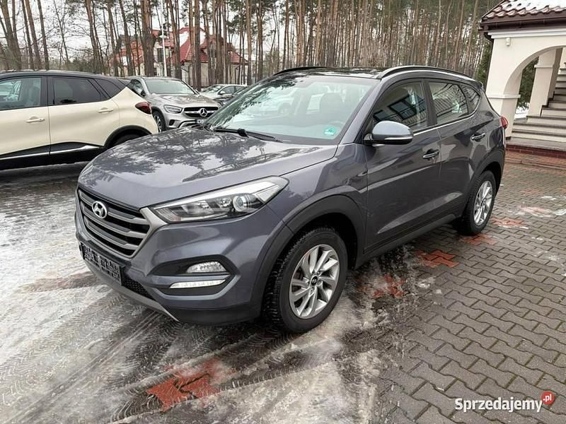 Używany Hyundai Tucson 116 KM (85 kW) 2016 Szary SUV