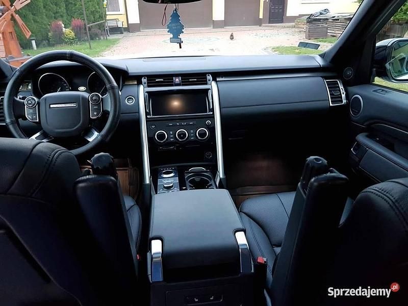 Używany Land Rover Discovery 5 HSE 258 KM (189 kW) 2017 SUV