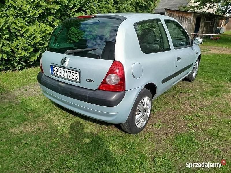 Srebrny Używany 2002 Renault Clio II Hatchback | 4500 zł - Obraz 1/4