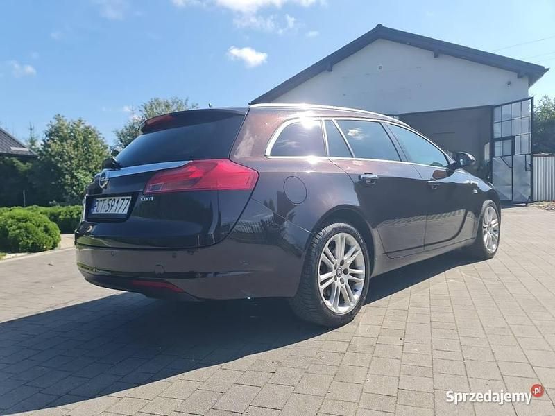 Brązowy Używany 2011 Opel Insignia Sedan/Limuzyna | 19 999 zł - Obraz 1/4