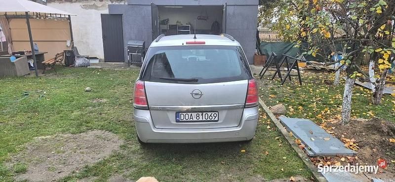 Używany Opel Zafira 140 KM (102 kW) 2006 Minivan