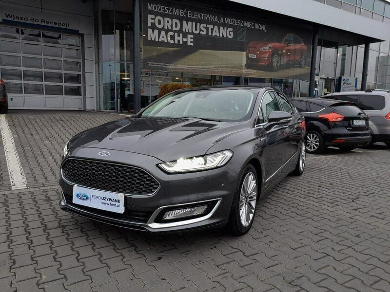 Grafitowy (metalik) Używany 2017 Ford Mondeo Vignale Sedan/Limuzyna | 93 700 zł - Obraz 1/4