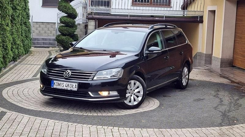 Czarny (metalik) Używany 2014 VW Passat Kombi | 29 900 zł (Super Cena) - Obraz 1/4