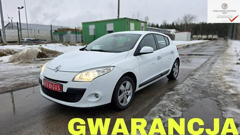 Używany Renault Mégane III 130 KM (95 kW) 2010 Biały Hatchback
