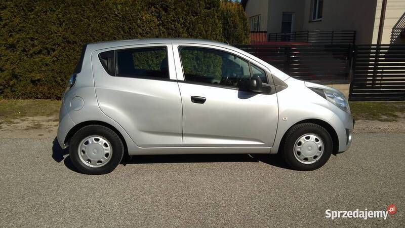 Srebrny Używany 2012 Chevrolet Spark Hatchback | 14 900 zł (Uczciwa cena) - Obraz 1/4
