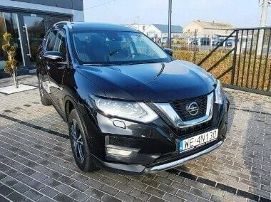 Czarny Używany 2020 Nissan X-Trail N-Connecta SUV | 79 800 zł (Uczciwa cena) - Obraz 1/4
