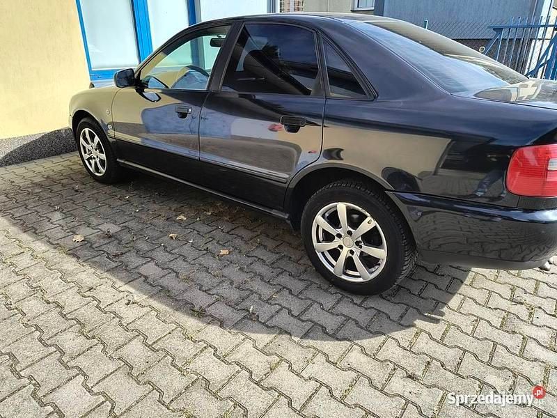 Używany 1996 Audi A4 | 6450 zł - Obraz 1/4