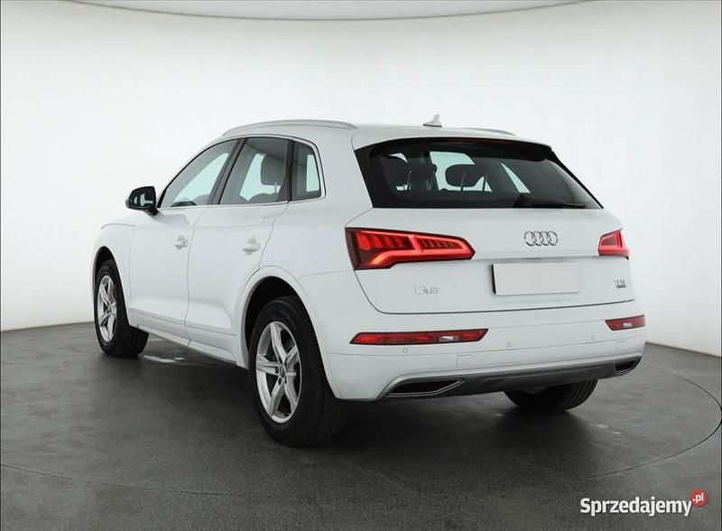 Używany Audi Q5 2018 Biały SUV