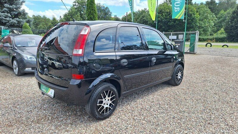Używany Opel Meriva 90 KM (66 kW) 2004 Czarny (metalik) Minivan