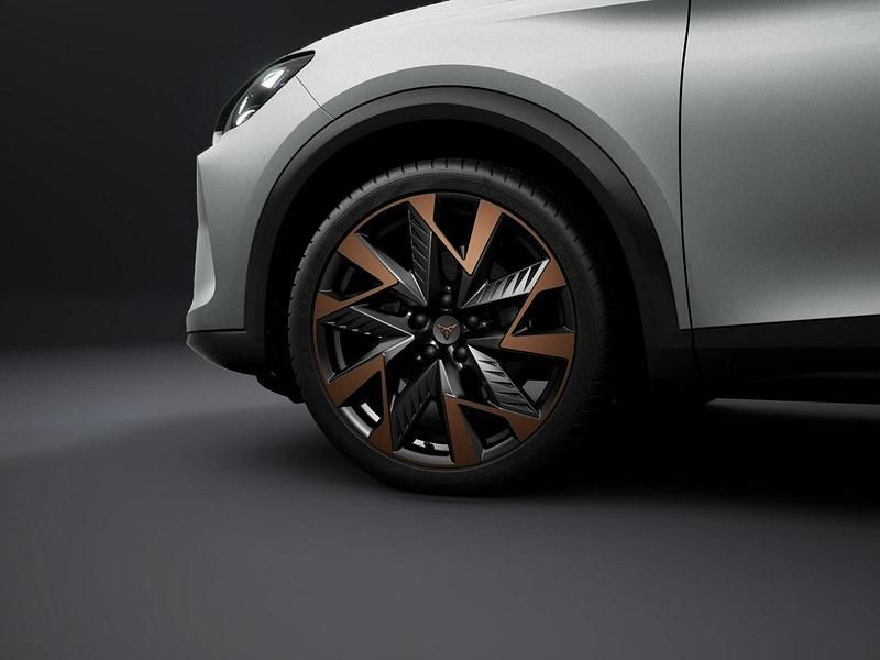 Nowe Cupra Formentor 150 KM (110 kW) 2025 Biały SUV