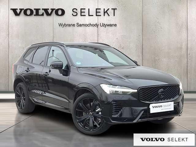 Używany Volvo XC60 455 KM (334 kW) 2026 Czarny SUV