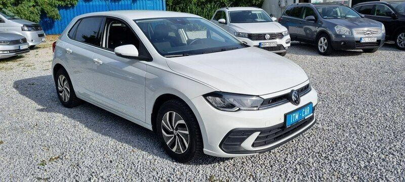 Używany VW Polo 95 KM (69 kW) 2022 Biały Sedan/Limuzyna