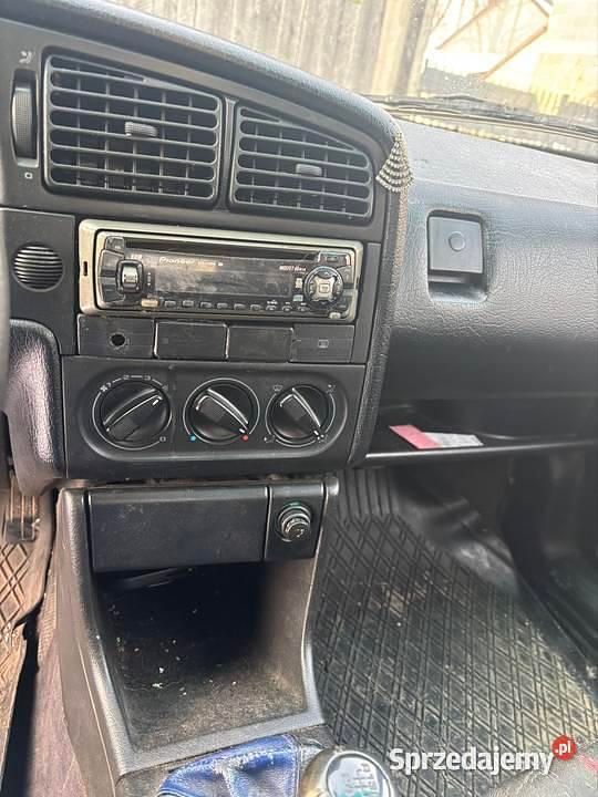 Używany VW Passat 1996 Srebrny Kombi