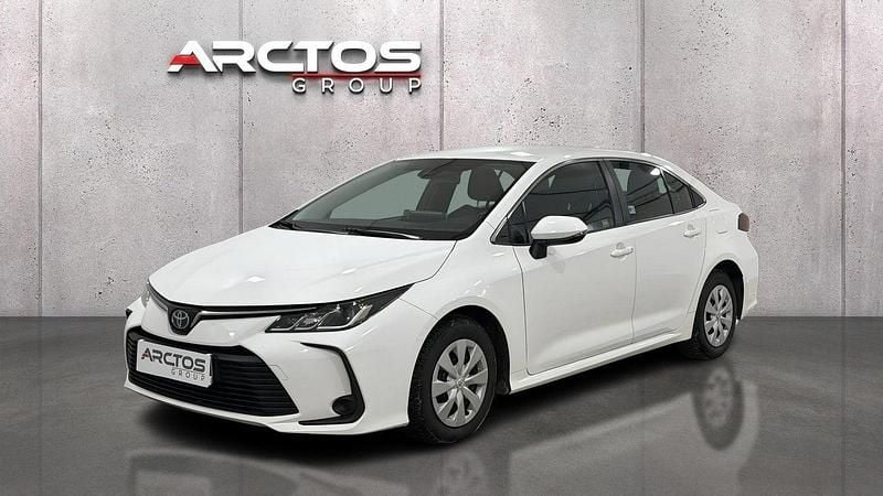 Biały Używany 2022 Toyota Corolla Active Sedan/Limuzyna | 68 900 zł (Uczciwa cena) - Obraz 1/4