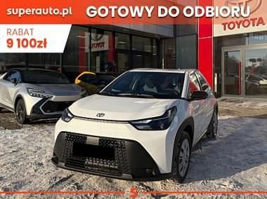 Biały Nowe 2025 Toyota Aygo X Active SUV | 80 800 zł (Uczciwa cena) - Obraz 1/4