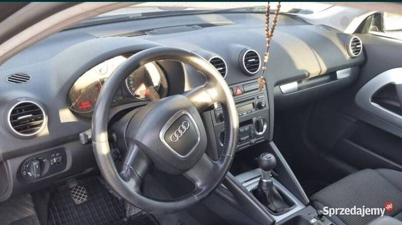 Czarny Używany 2006 Audi A3 | 16 900 zł (Uczciwa cena) - Obraz 1/4