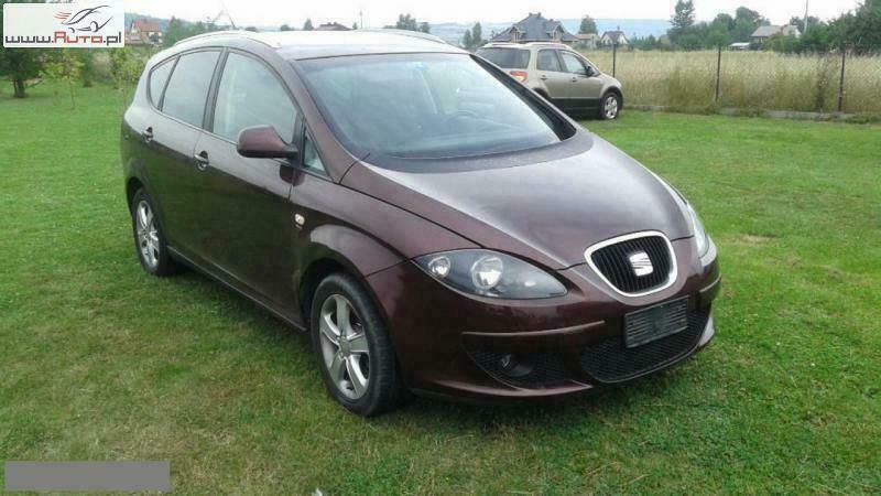 Używany Seat Altea XL 140 KM (102 kW) 2007 Bordowy (metalik) Minivan