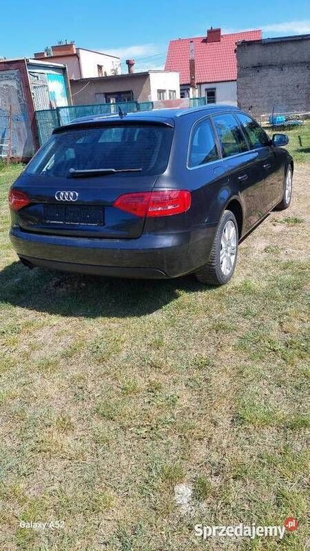 Używany Audi A4 2009 Srebrny Sedan/Limuzyna
