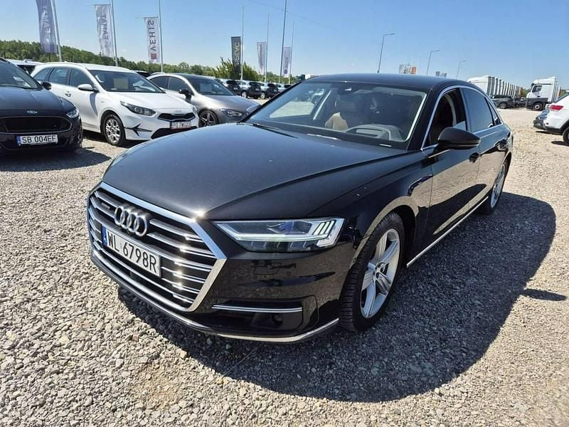 Używany Audi A8 340 KM (250 kW) 2021 Czarny Sedan/Limuzyna
