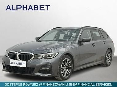 Grafitowy (metalik) Używany 2021 BMW 320 Kombi | 148 900 zł - Obraz 1/4