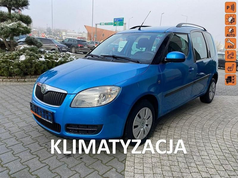 Niebieski Używany 2009 Skoda Roomster Minivan | 15 900 zł - Obraz 1/4