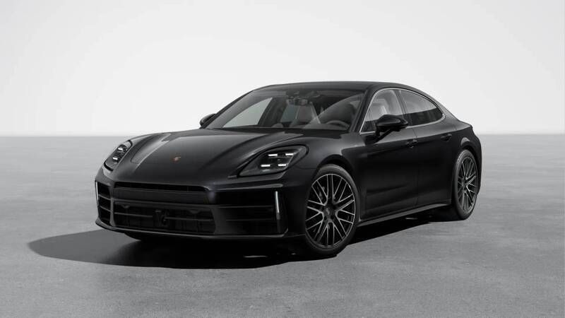 Jet black metallic Nowe 2024 Porsche Panamera Sedan/Limuzyna | 651 359 zł - Obraz 1/4