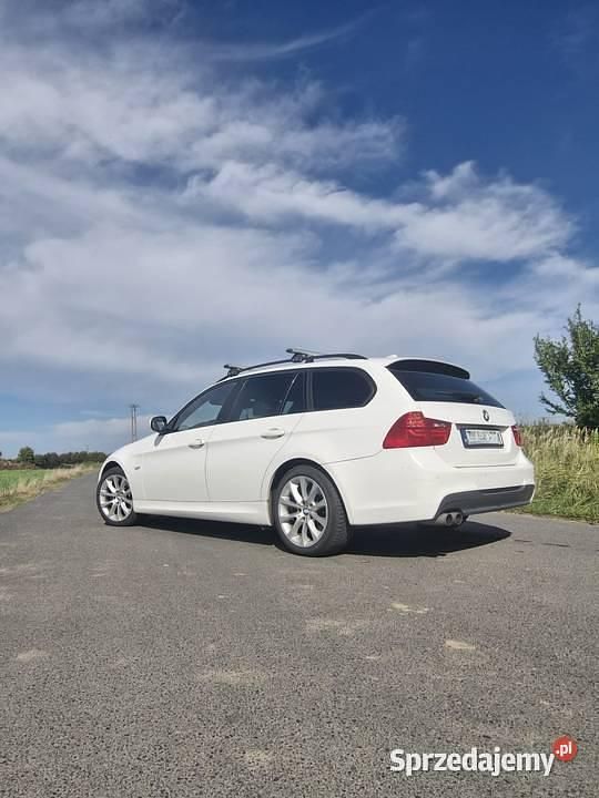 Używany BMW 325 2009 Biały Kombi