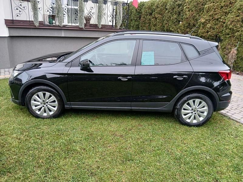 Używany Seat Arona 2022 Czarny SUV
