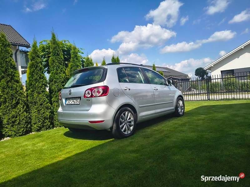 Używany 2010 VW Golf Plus Minivan | 15 900 zł (Uczciwa cena) - Obraz 1/4