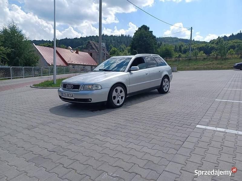Używany Audi A4 1999 Srebrny Kombi