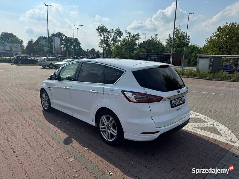 Używany Ford S-MAX Titanium 2016 Minivan