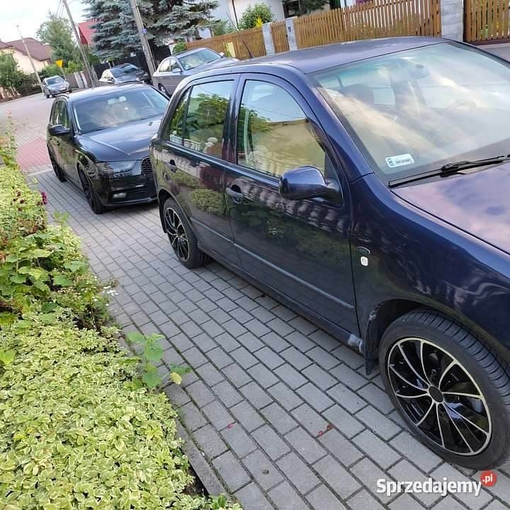 Niebieski Używany 2000 Skoda Fabia Hatchback | 3500 zł (Uczciwa cena) - Obraz 1/3