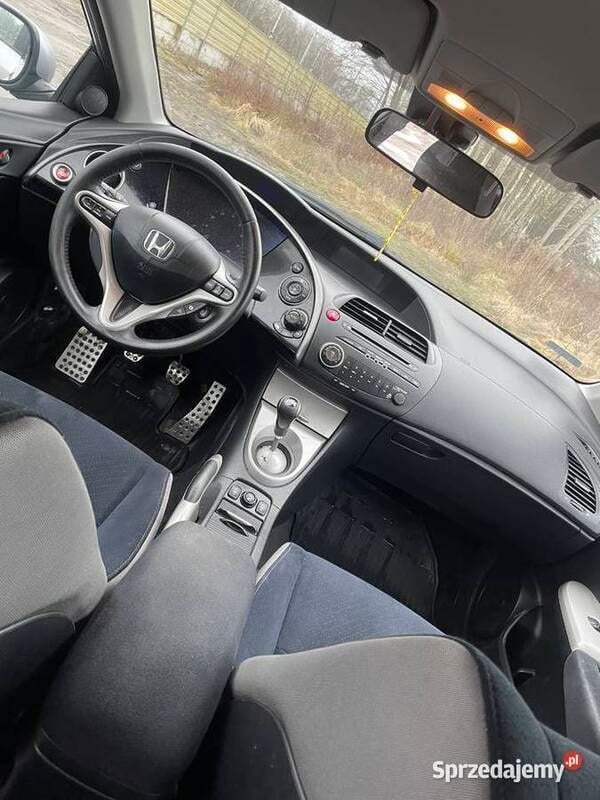 Używany Honda Civic 140 KM (102 kW) 2006 Sedan/Limuzyna