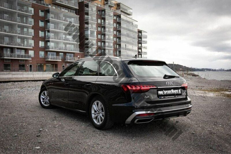 Używany Audi A4 190 KM (139 kW) 2019 Czarny Sedan/Limuzyna