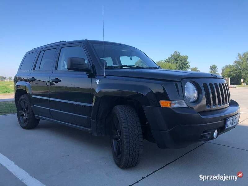 Czarny Używany 2015 Jeep Patriot Sport SUV | 41 900 zł - Obraz 1/4
