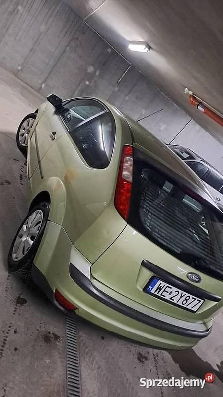 Używany Ford Focus 2005 Zielony Hatchback