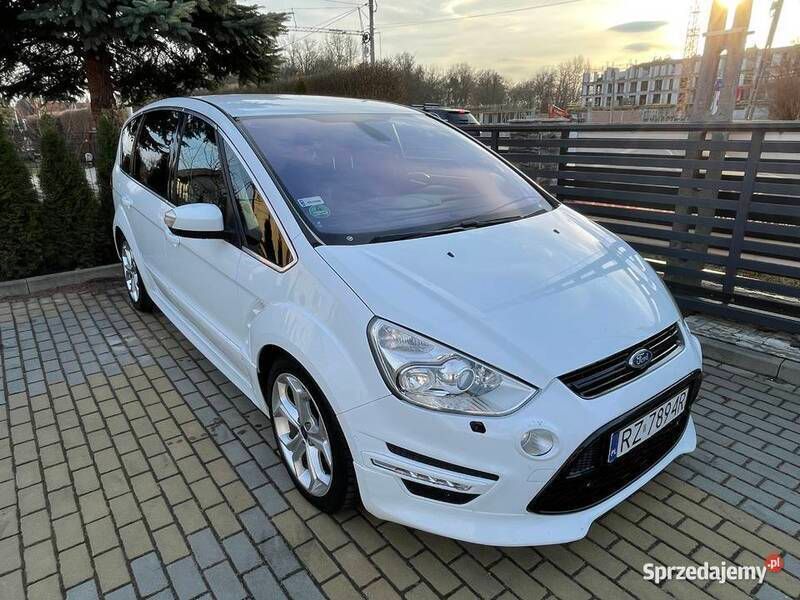 Używany Ford S-MAX Titanium S 2013 Minivan
